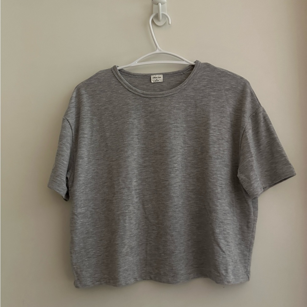 Wilfred- Grey top